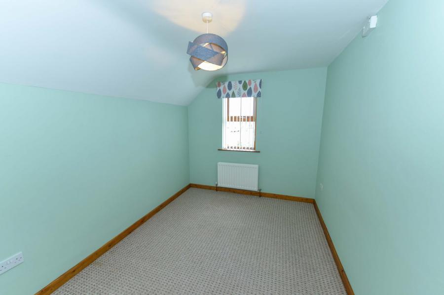 56 Longfield Way