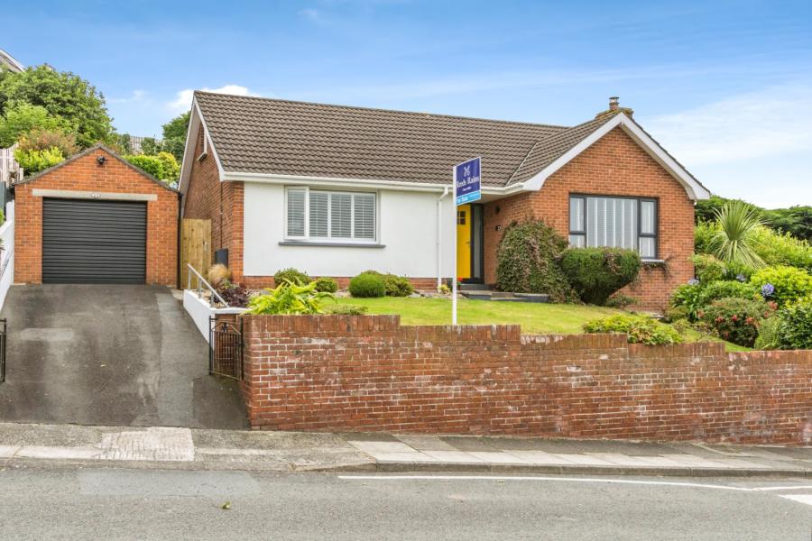 23 Strangford Heights