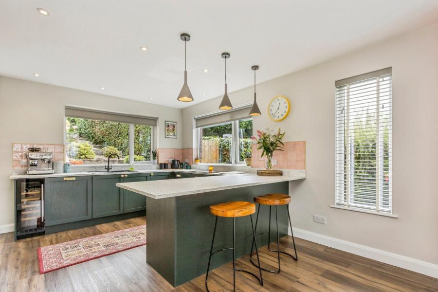 23 Strangford Heights