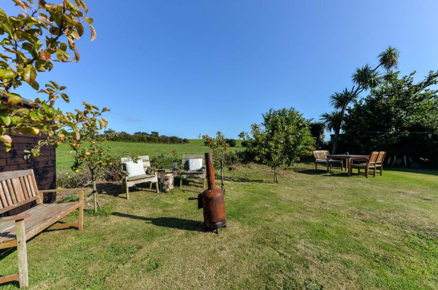 3 Ballybuttle Cottages