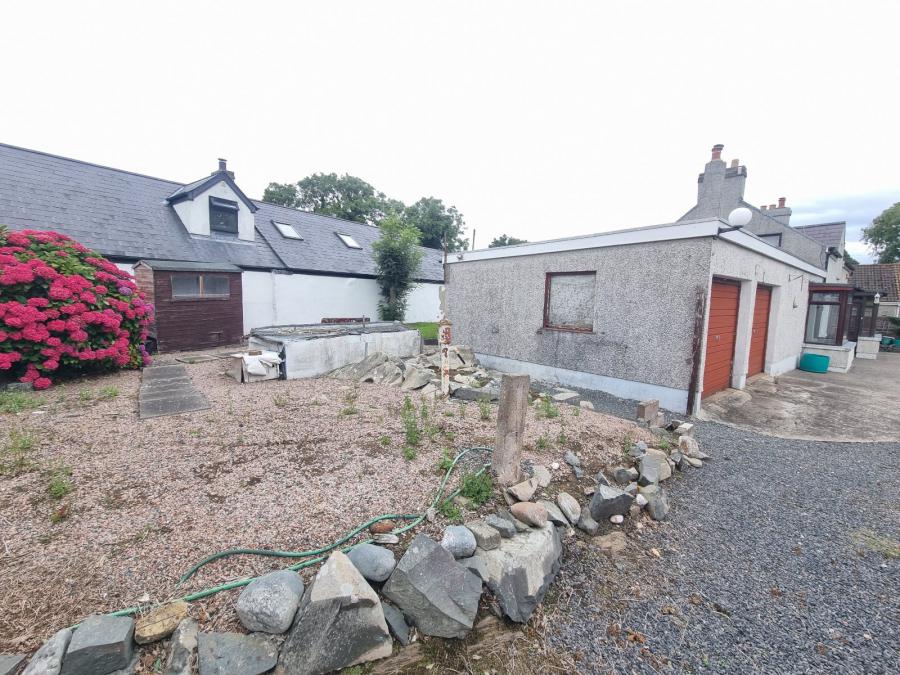 10 Ballycranmore Road