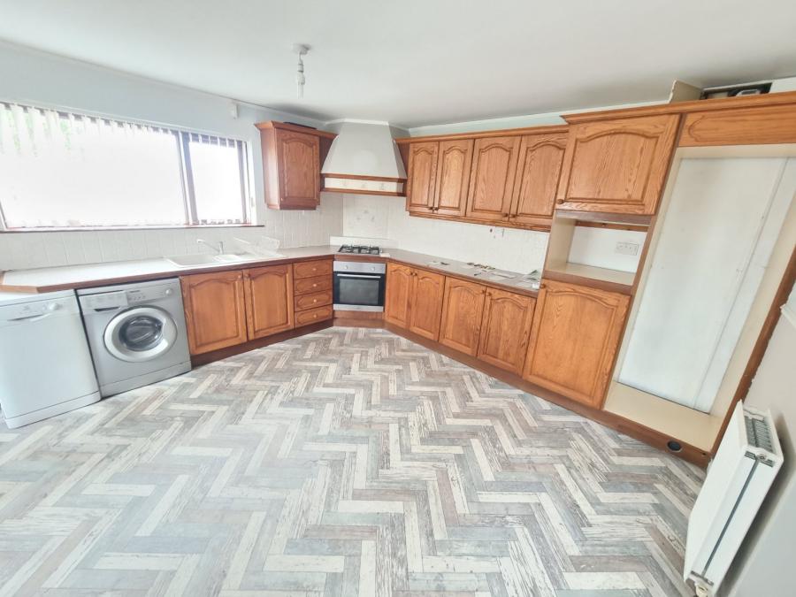 10 Ballycranmore Road