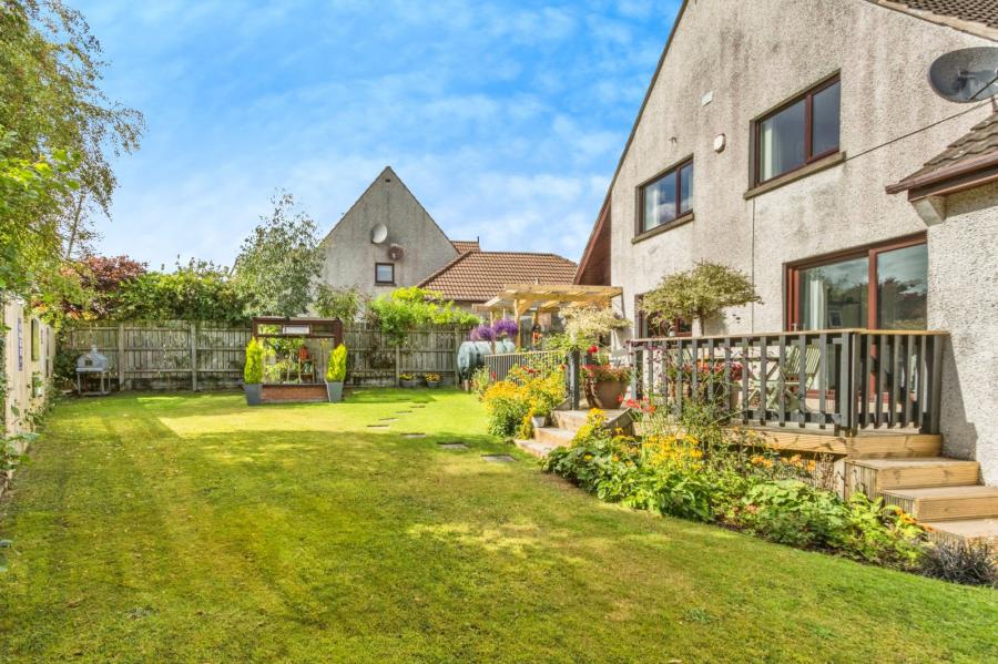 3 Orchard Gardens