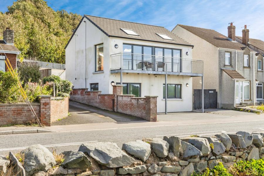 7 Shore Road