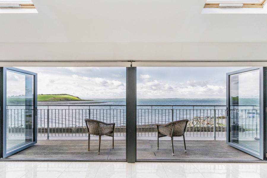 7 Shore Road