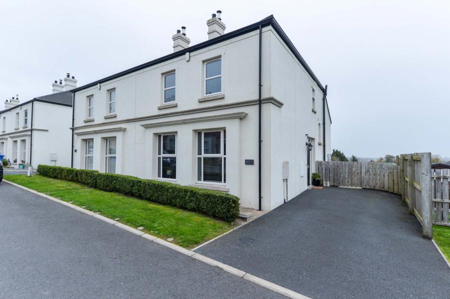 17 Prince Regent Park, Newtownards, BT23 7FT