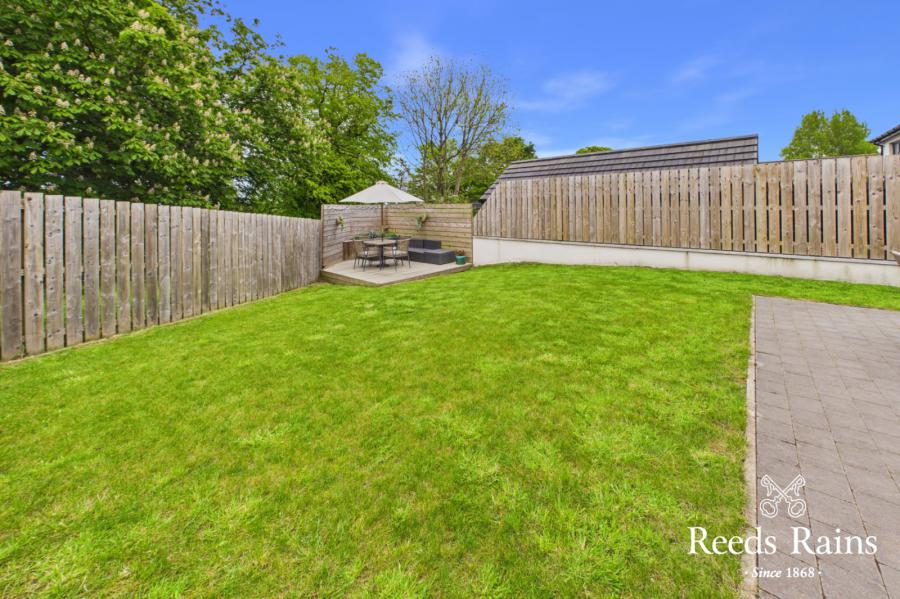 15 Mountpleasant Drive
