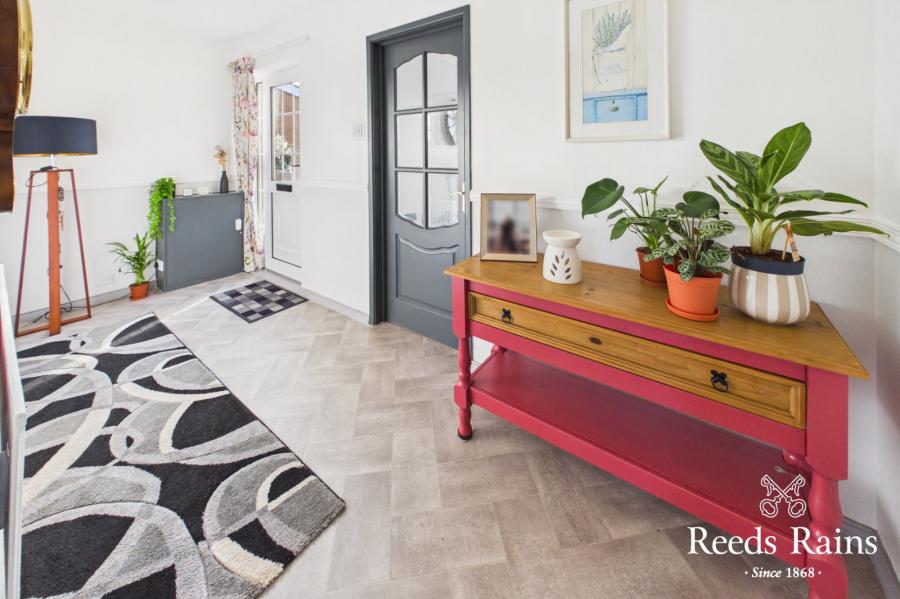 10 Abbeydale Gardens