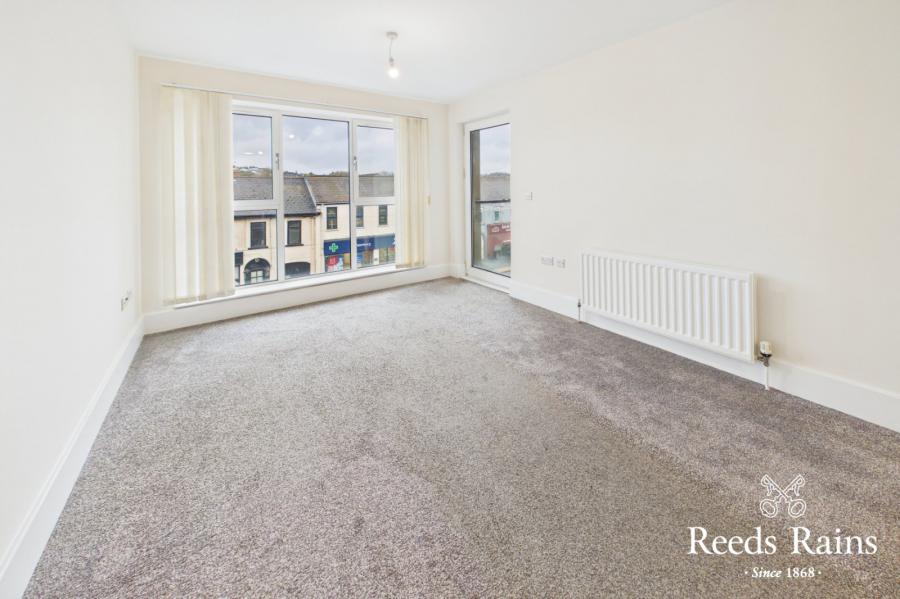 Apt 24 Newtown Building, 89 Frances Street