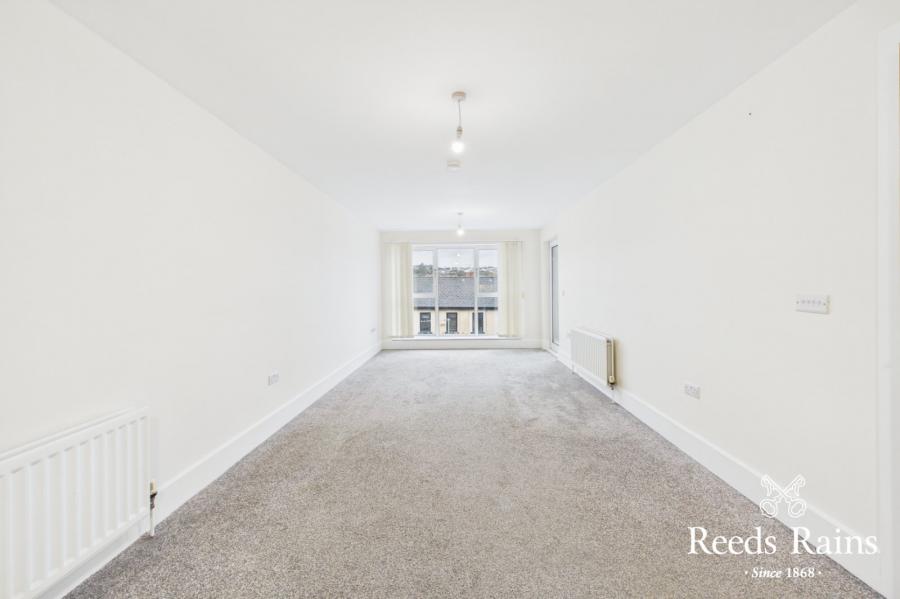 Apt 24 Newtown Building, 89 Frances Street