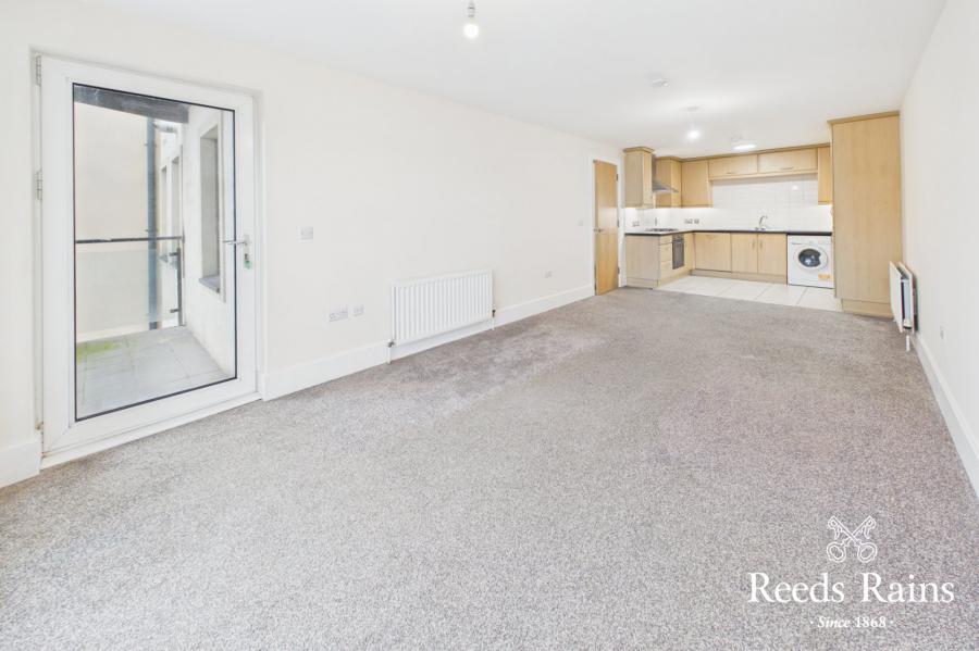 Apt 24 Newtown Building, 89 Frances Street