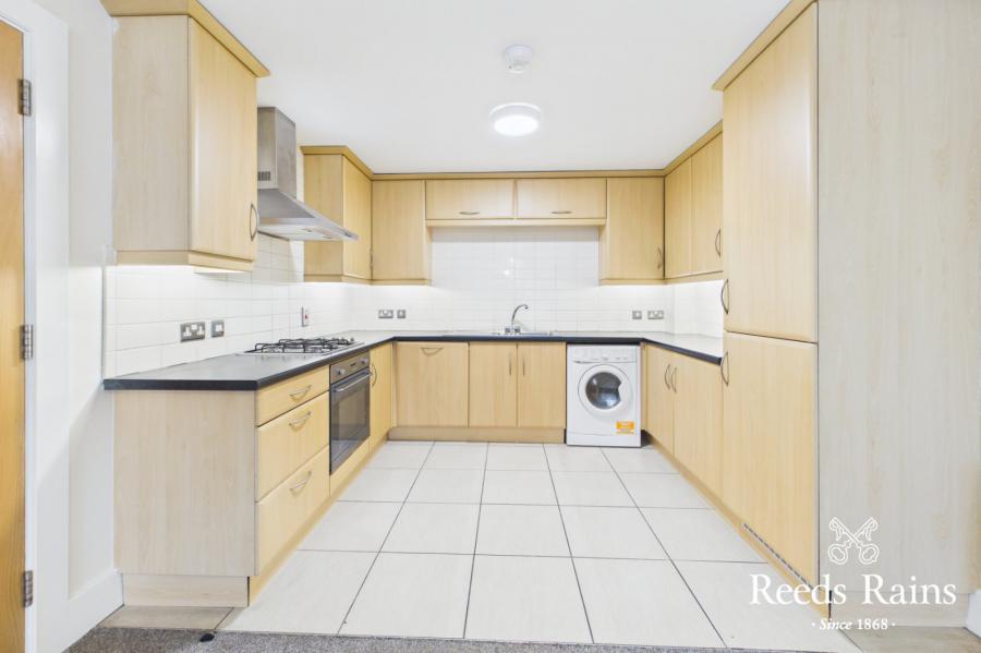 Apt 24 Newtown Building, 89 Frances Street