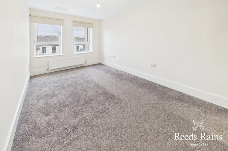 Apt 24 Newtown Building, 89 Frances Street