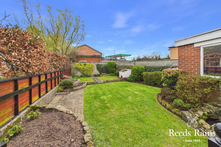 22 Victoria Crescent