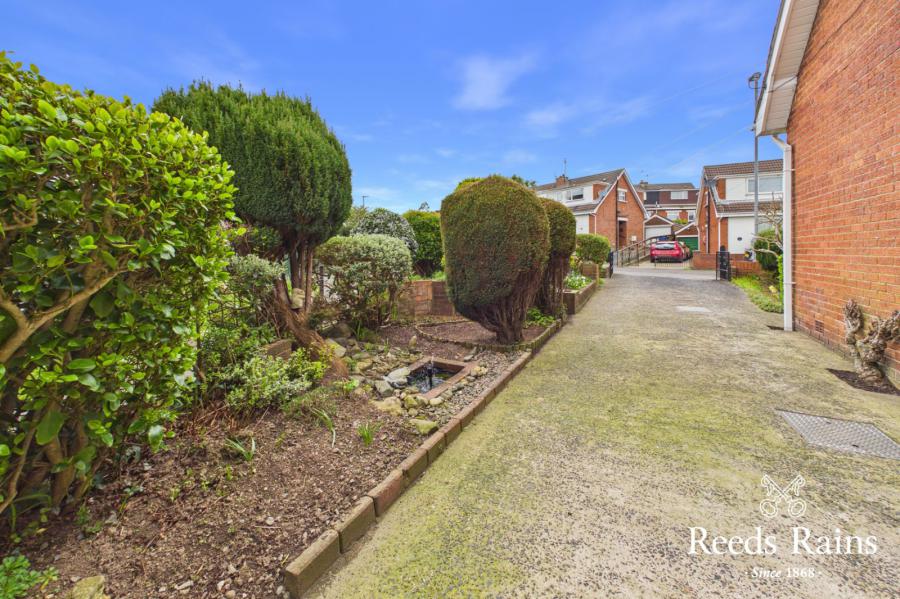 22 Victoria Crescent