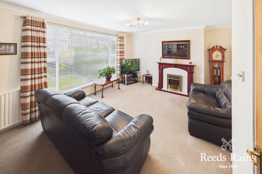 22 Victoria Crescent