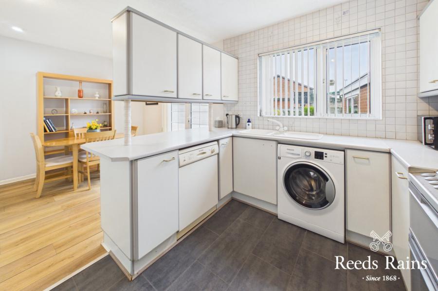 22 Victoria Crescent