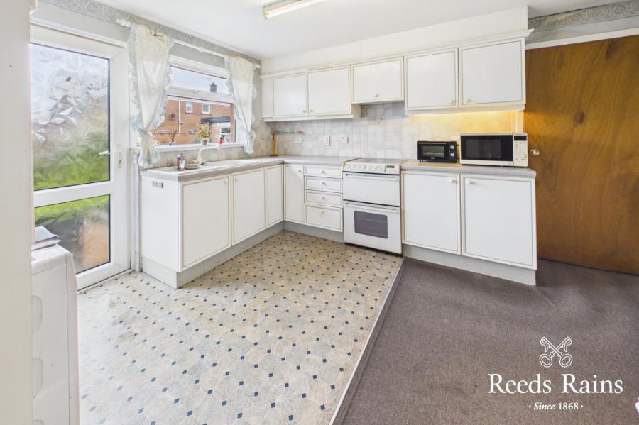 10 Thornleigh Avenue