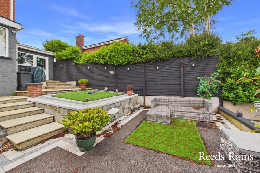 61 Rosevale Avenue