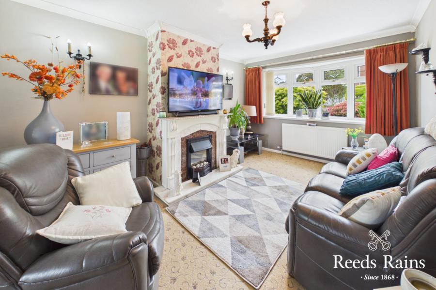 61 Rosevale Avenue