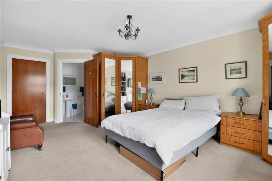 Apt 21  Danesfort Apartments