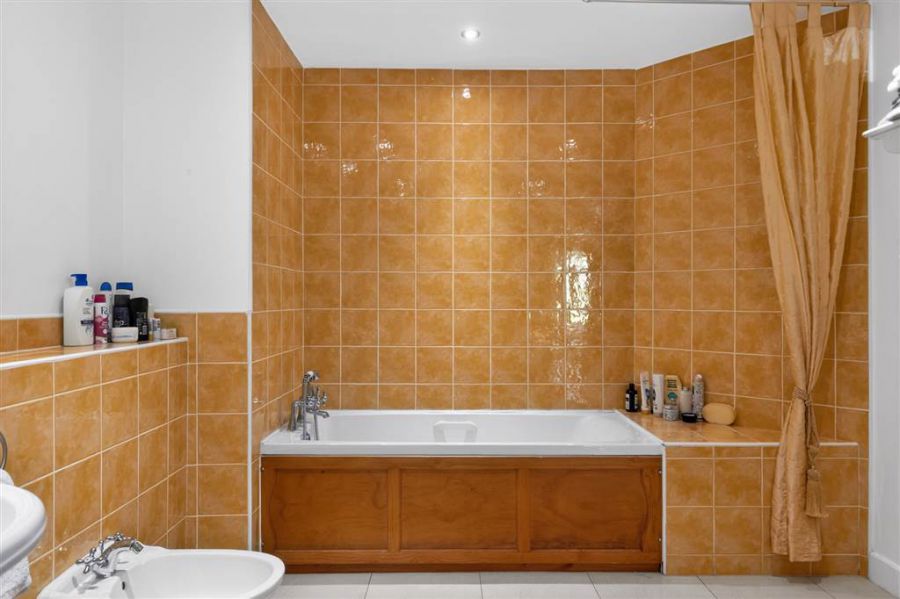 Apt 21  Danesfort Apartments