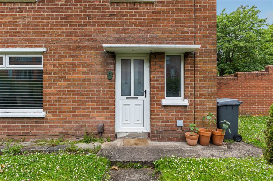 6 Annadale Drive