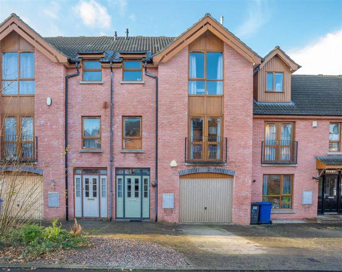 8 Annadale Mews, annadale, belfast, BT7 3LR