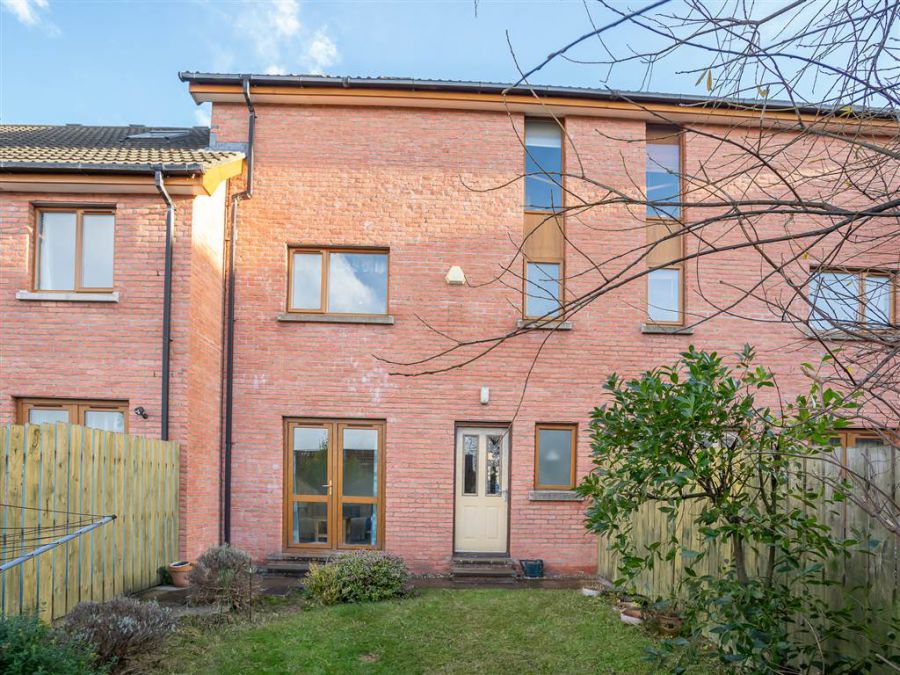 8 Annadale Mews