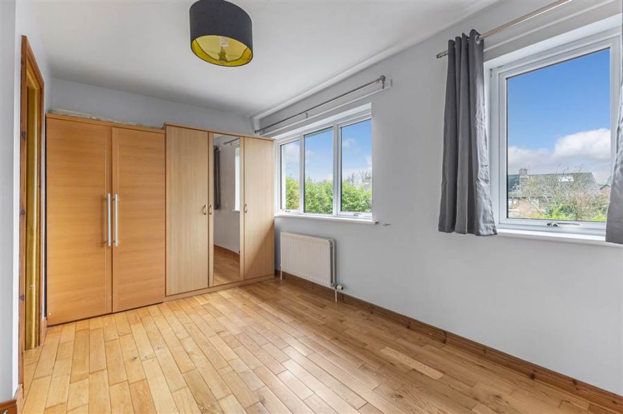 28 Upper Malone Park