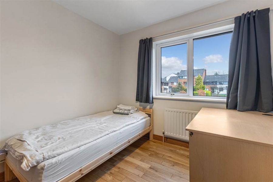 28 Upper Malone Park