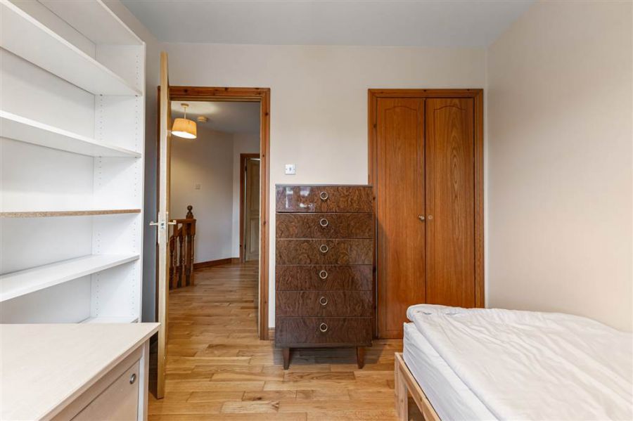 28 Upper Malone Park