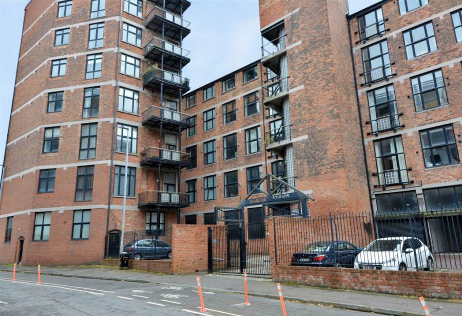 001 Somerset Studios, Marcus Ward Street, Belfast, BT71RP