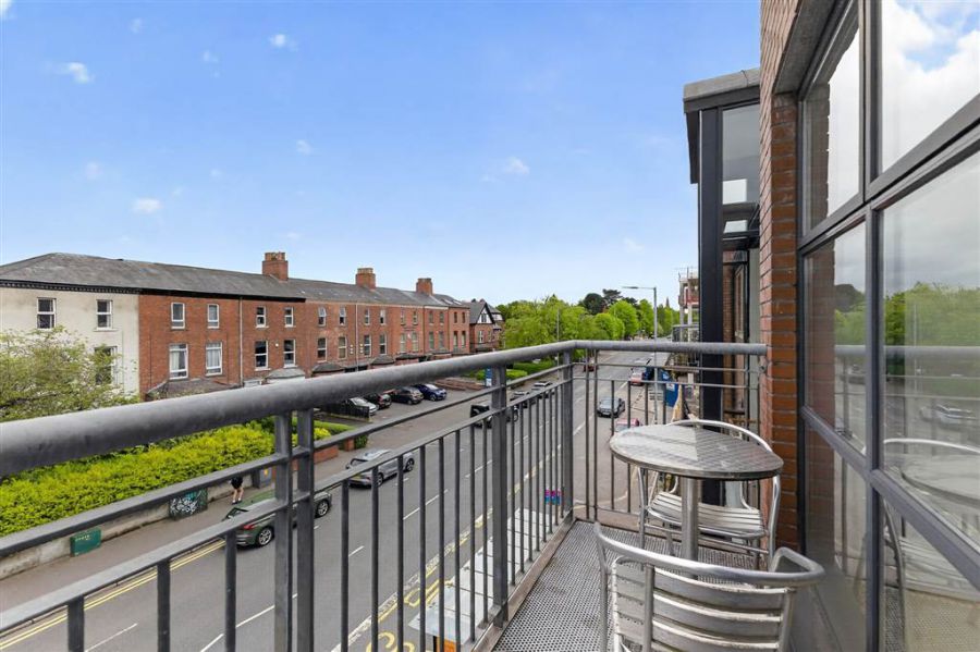 Osborne Building, Apt 4  717 Lisburn Road
