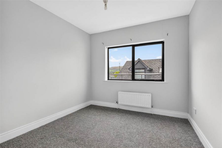Osborne Building, Apt 4  717 Lisburn Road