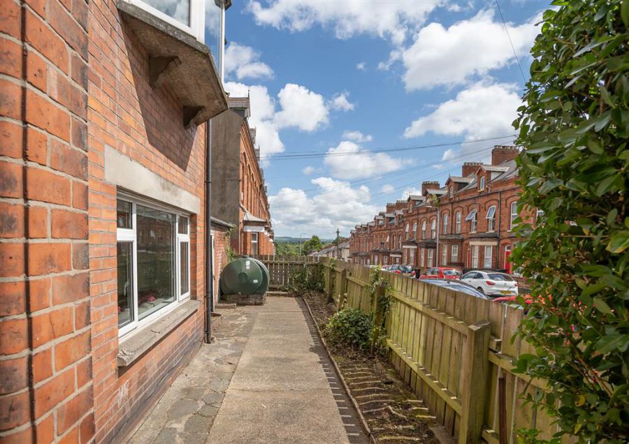 44 Stranmillis Road