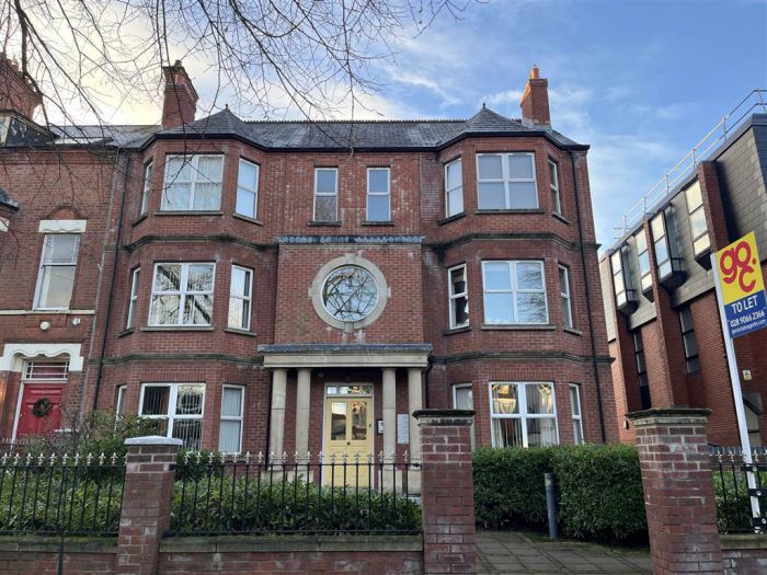 Apt B 52 Wellington Park, malone, belfast, BT9 6DP