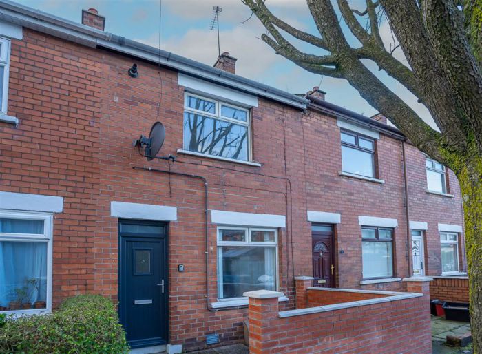 88 Fane Street,off lisburn road, belfast, BT9 7BW