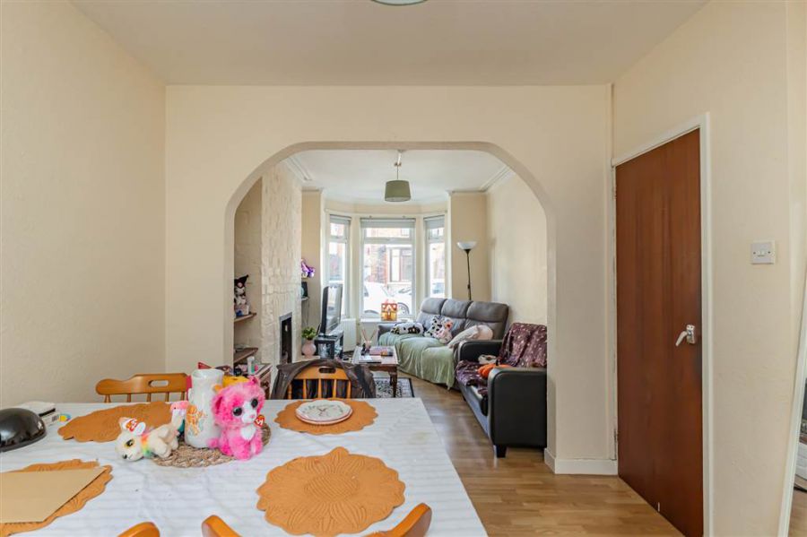 3 St Albans Gardens