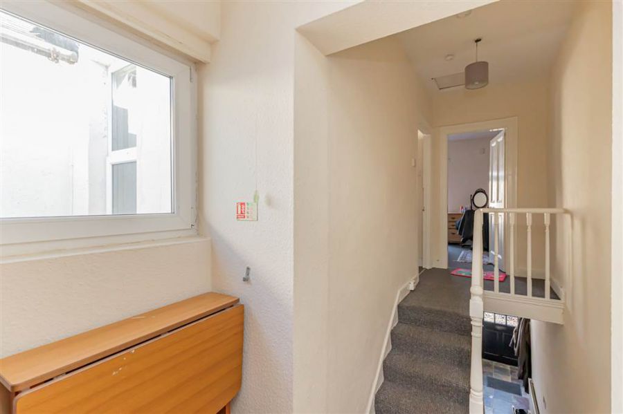 3 St Albans Gardens