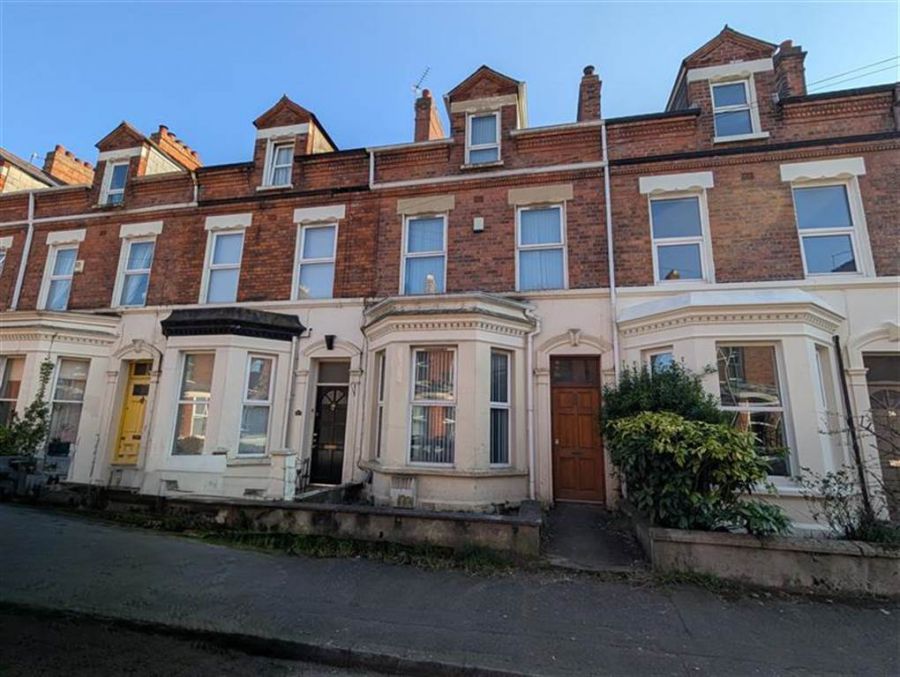 14 Rossmore Avenue, off ormeau road, BT7 3HB