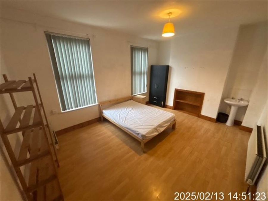 14 Rossmore Avenue