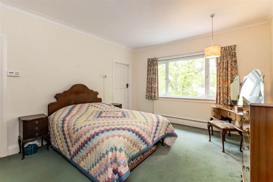 38 Malone Hill Park