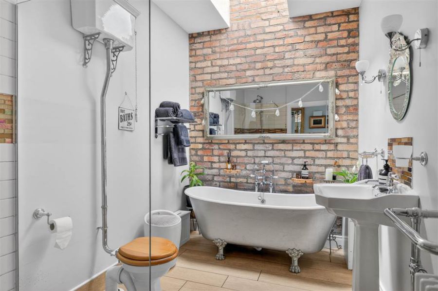 13 Prince Edward Park