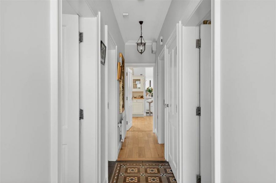 13 Prince Edward Park