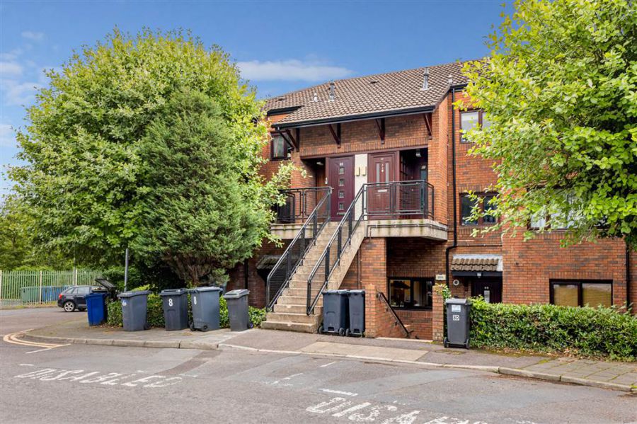 8C Stranmillis Court