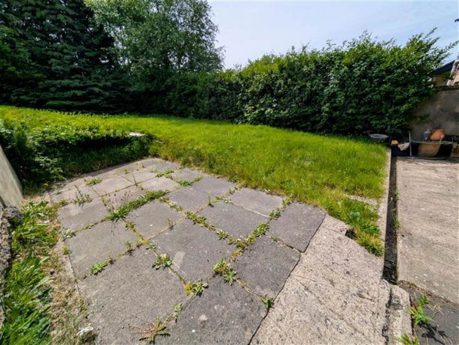 37 Glendale Avenue North