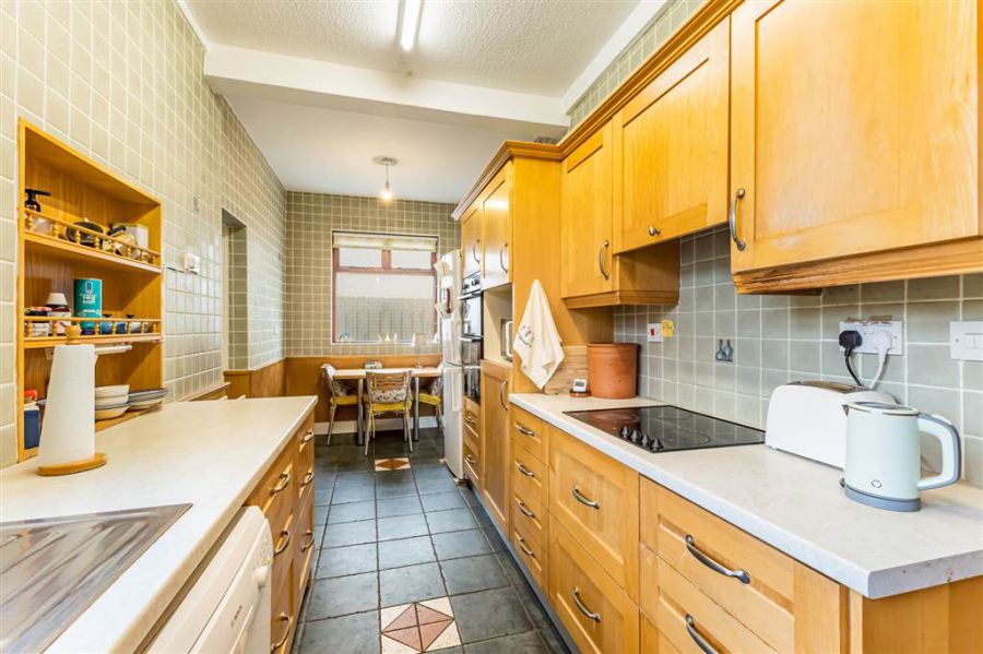 38 Balmoral Avenue
