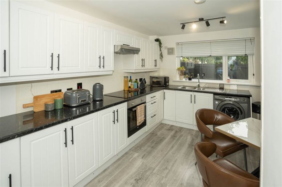 3 Willow Court