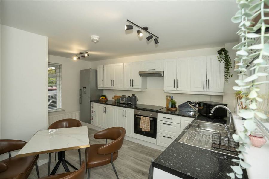 3 Willow Court